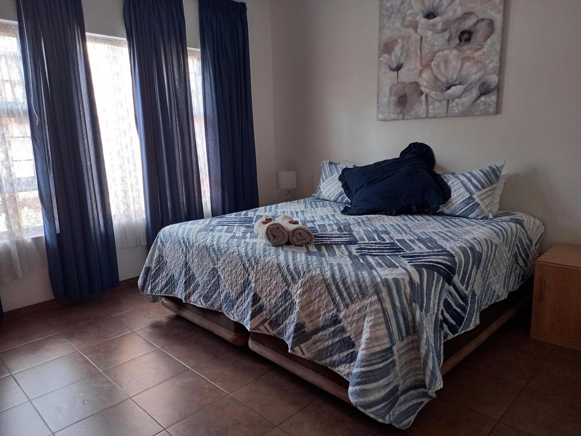White Rose Guest House Vanderbijlpark Room photo